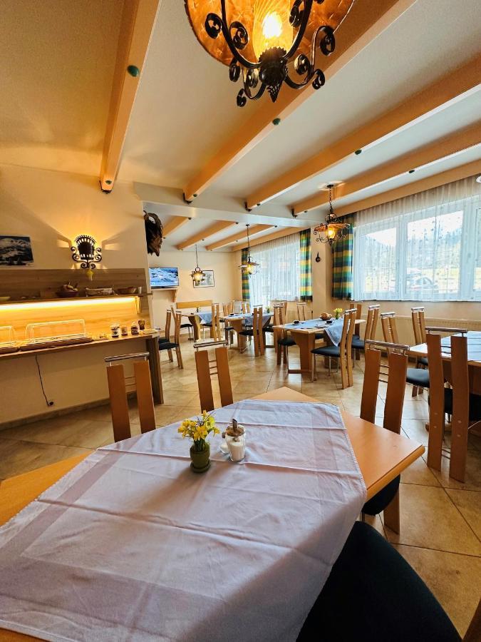 Pension Monika, Your B&B Including Summercard Kaprun Exterior foto