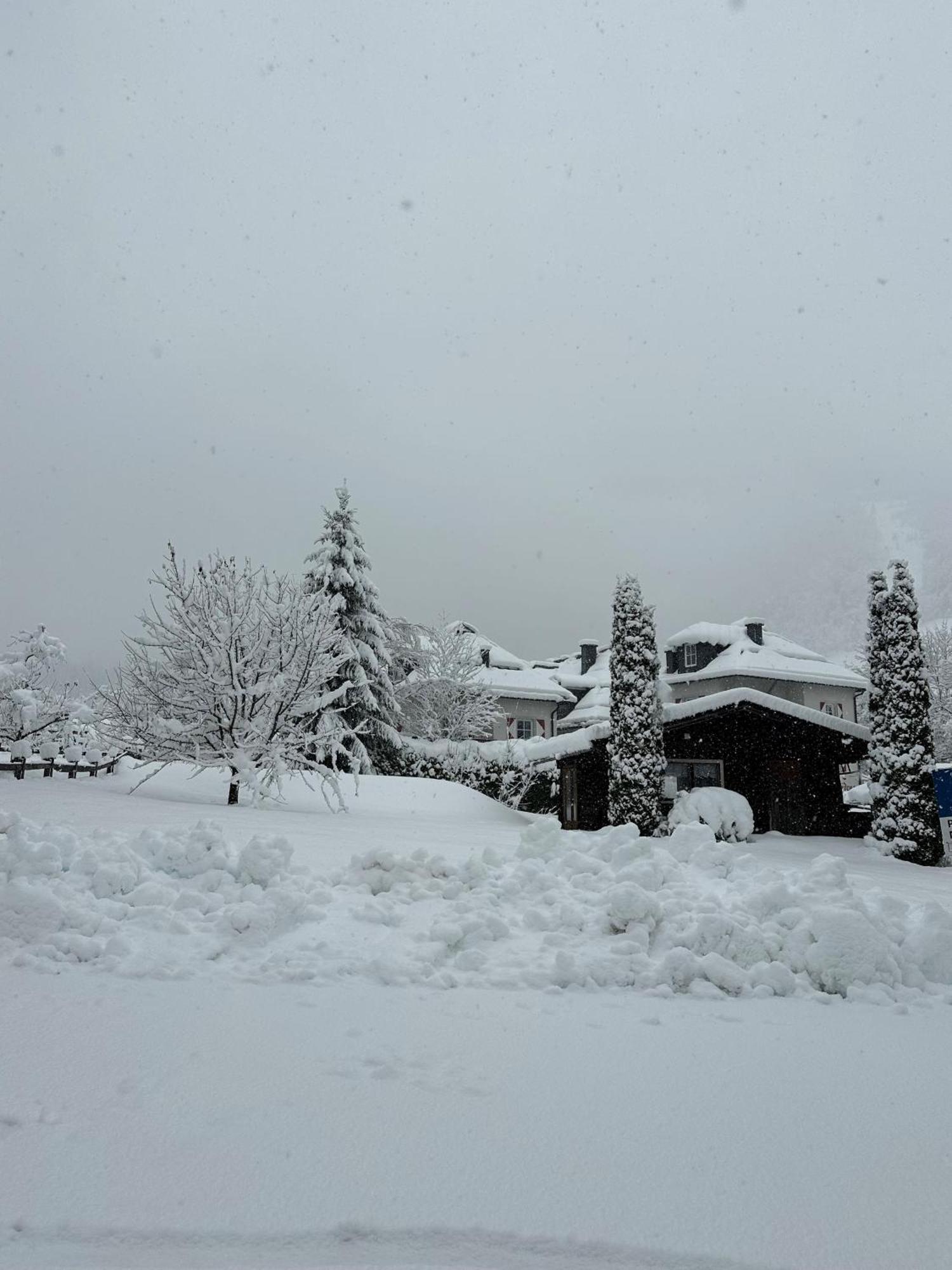 Pension Monika, Your B&B Including Summercard Kaprun Exterior foto